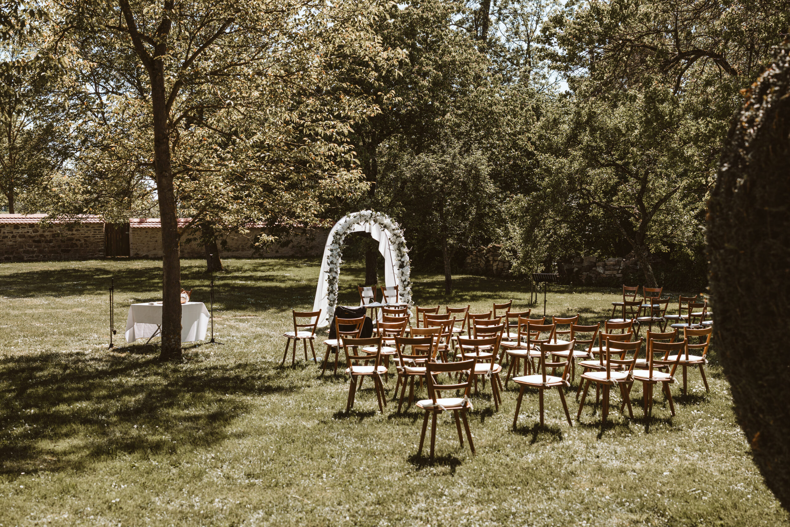 Nussbaum_Freie Trauung_by JS_20250623 Freie Trauung Schlossgarten